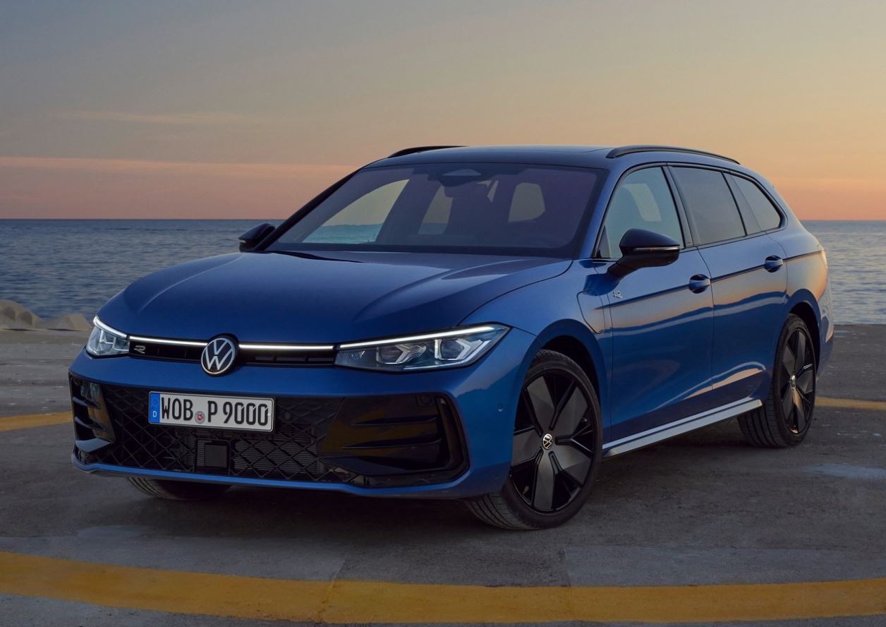 Hatasız Boyasız Golf 1.5 eTSI R-Line: Premium Hız ve Konfor! Alınır mı? Kronik Sorunları ve Yakıt Tüketimi!